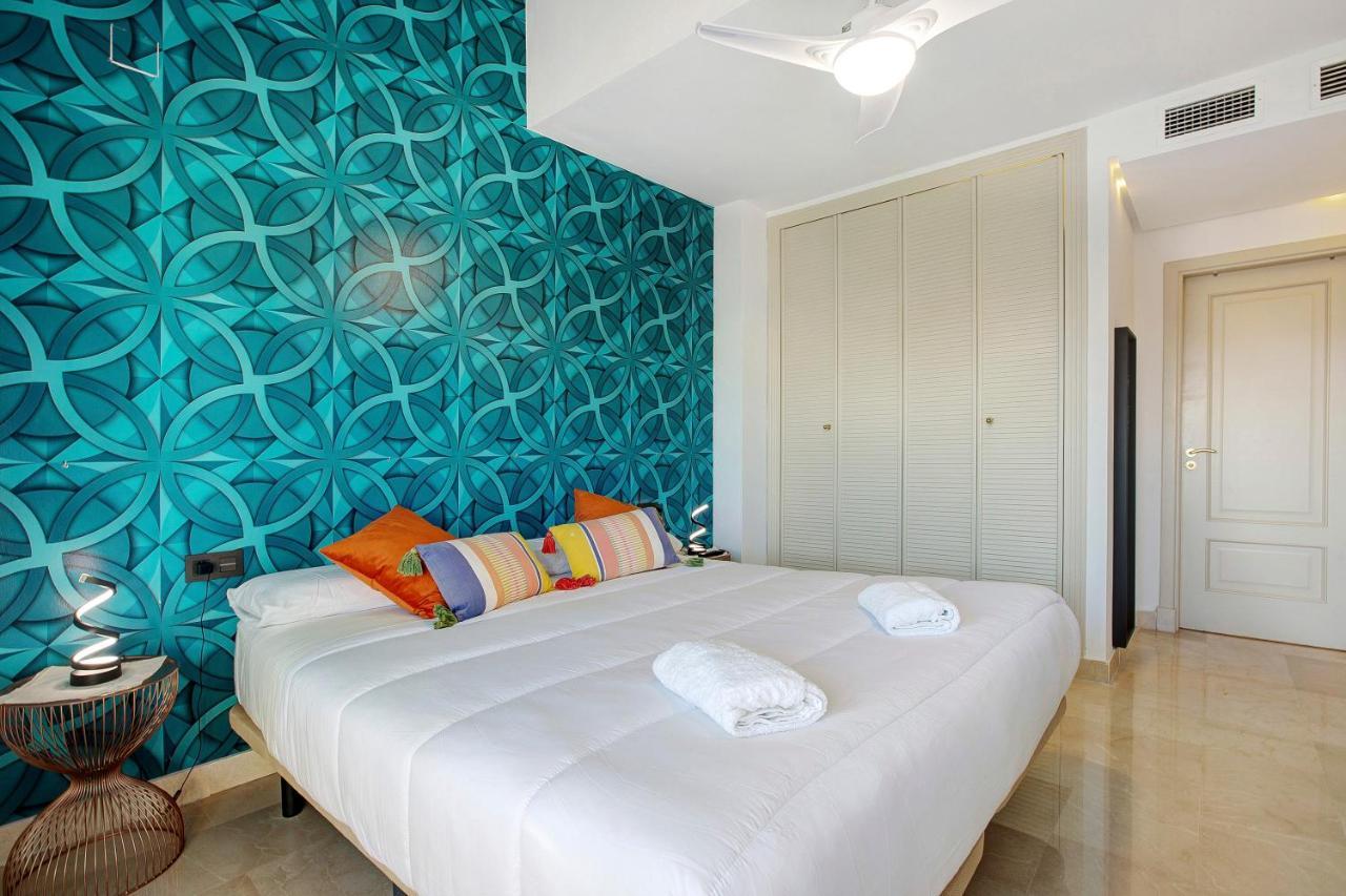 Apartamento Luxury In Puerto Marina Benalmádena Exterior foto